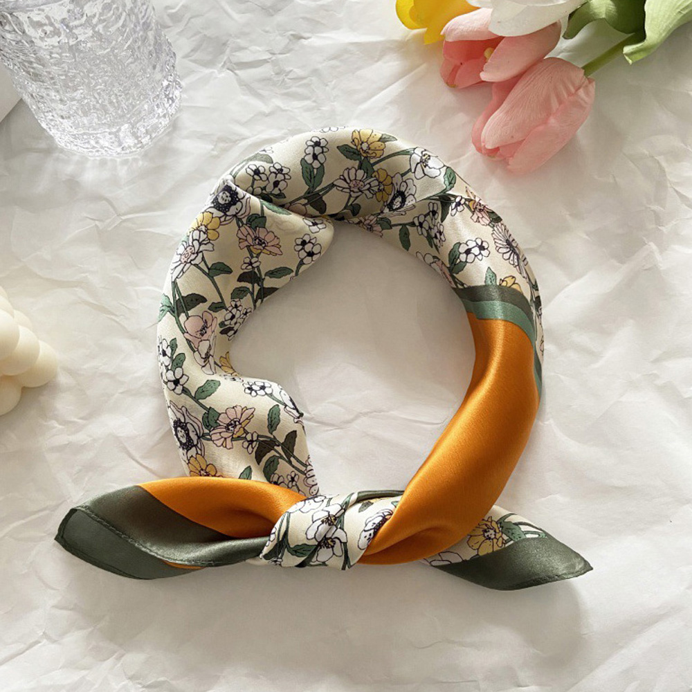 프리미엄 미니 사각 스카프 쁘띠 방도