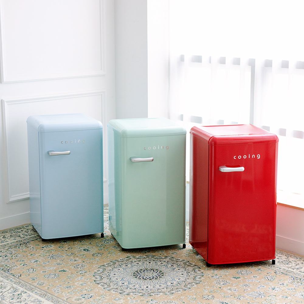 쿠잉 레트로 미니냉장고 REF-90CN 블루 소형 원룸 사무실 원도어 작은 슬림 가정용