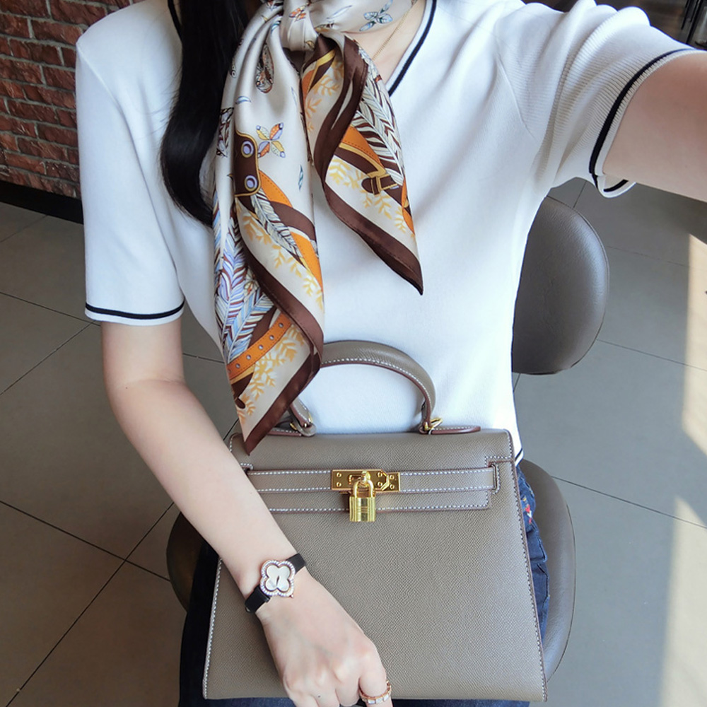 프리미엄 미니 사각 스카프 쁘띠 방도