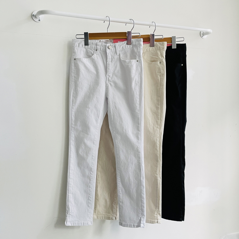 키작녀바지 9부 흰바지 여성 스판 밑단트임 슬림 일자 팬츠 - 상품 이미지