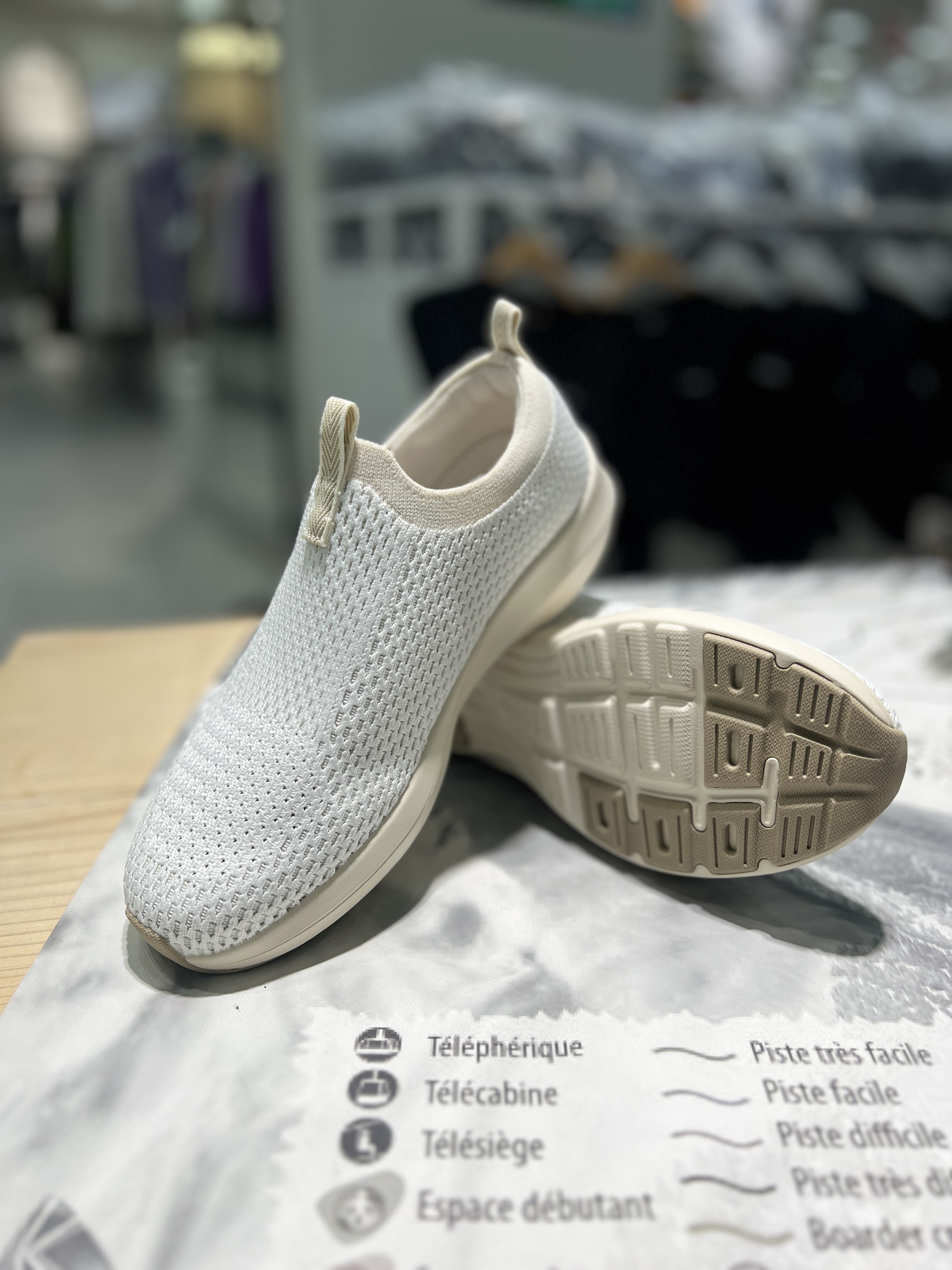 아이더 워킹화 트레킹화 슬립온 가볍고 발편한 쿠션좋은 라이트 온 WS24N59 - 상세 이미지 5