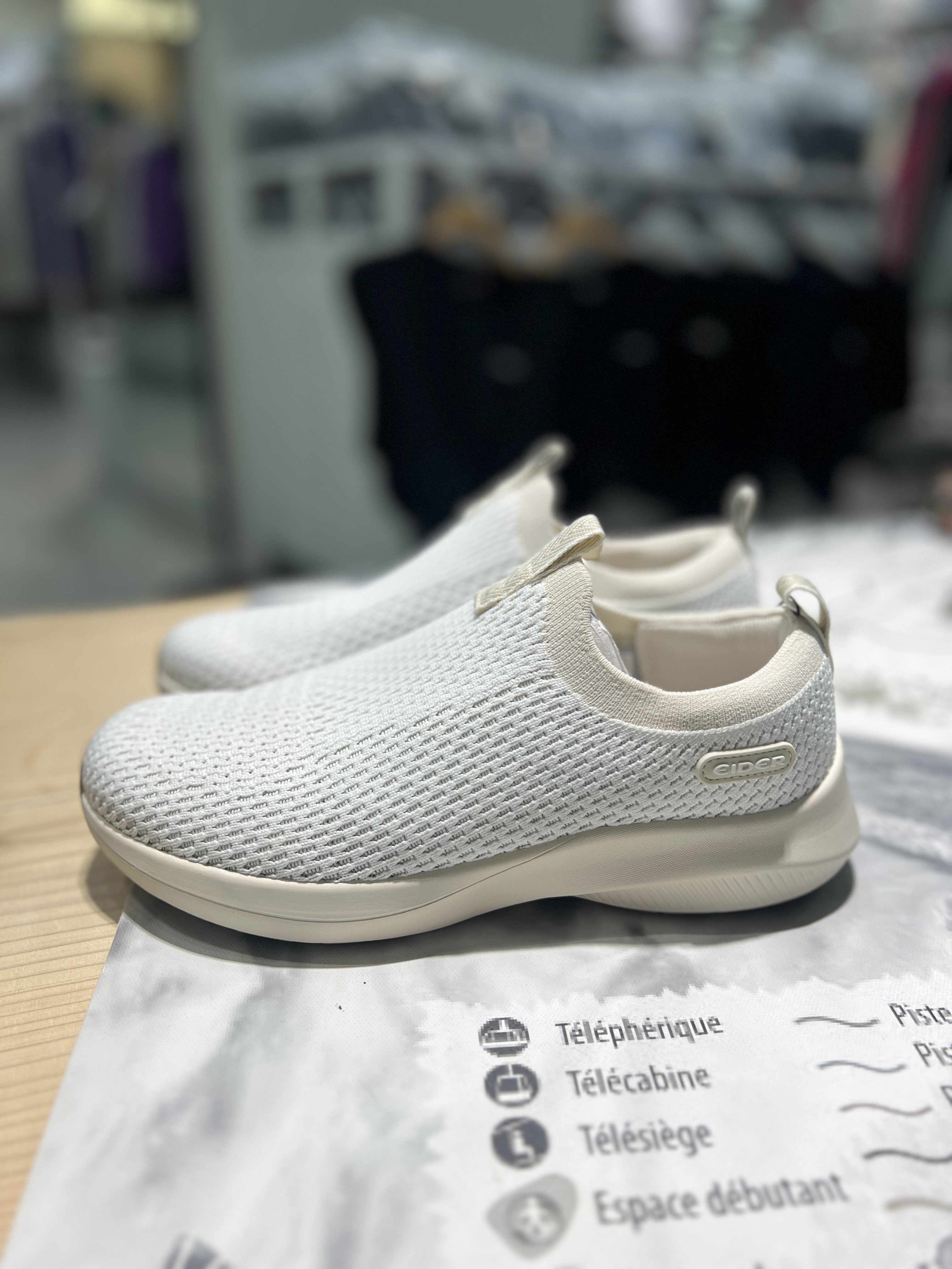 아이더 워킹화 트레킹화 슬립온 가볍고 발편한 쿠션좋은 라이트 온 WS24N59 - 상세 이미지 2