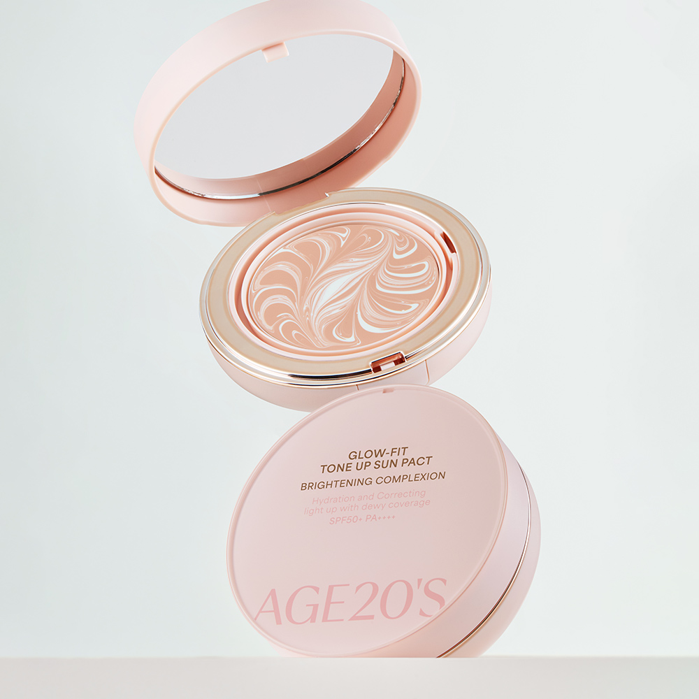 에이지투웨니스 글로우핏 톤업 선팩트 12.5g (+퍼프2매, 클렌징티슈)  (SPF50+ PA++++) 제품 이미지