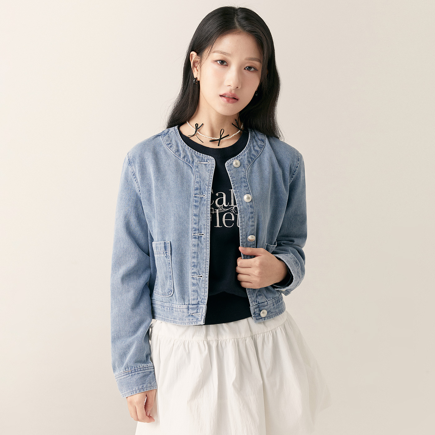 로엠 라운드넥 데님 자켓 RMJKF24G17 - 메인 이미지