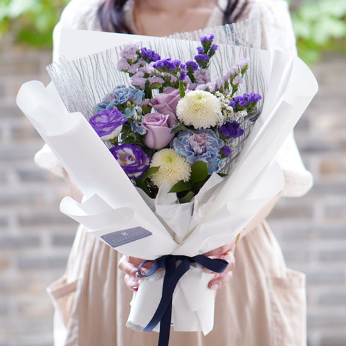 졸업식 꽃다발 축하 생일 기념일 생화 꽃선물 생화꽃다발 드라이플라워 이미지 7