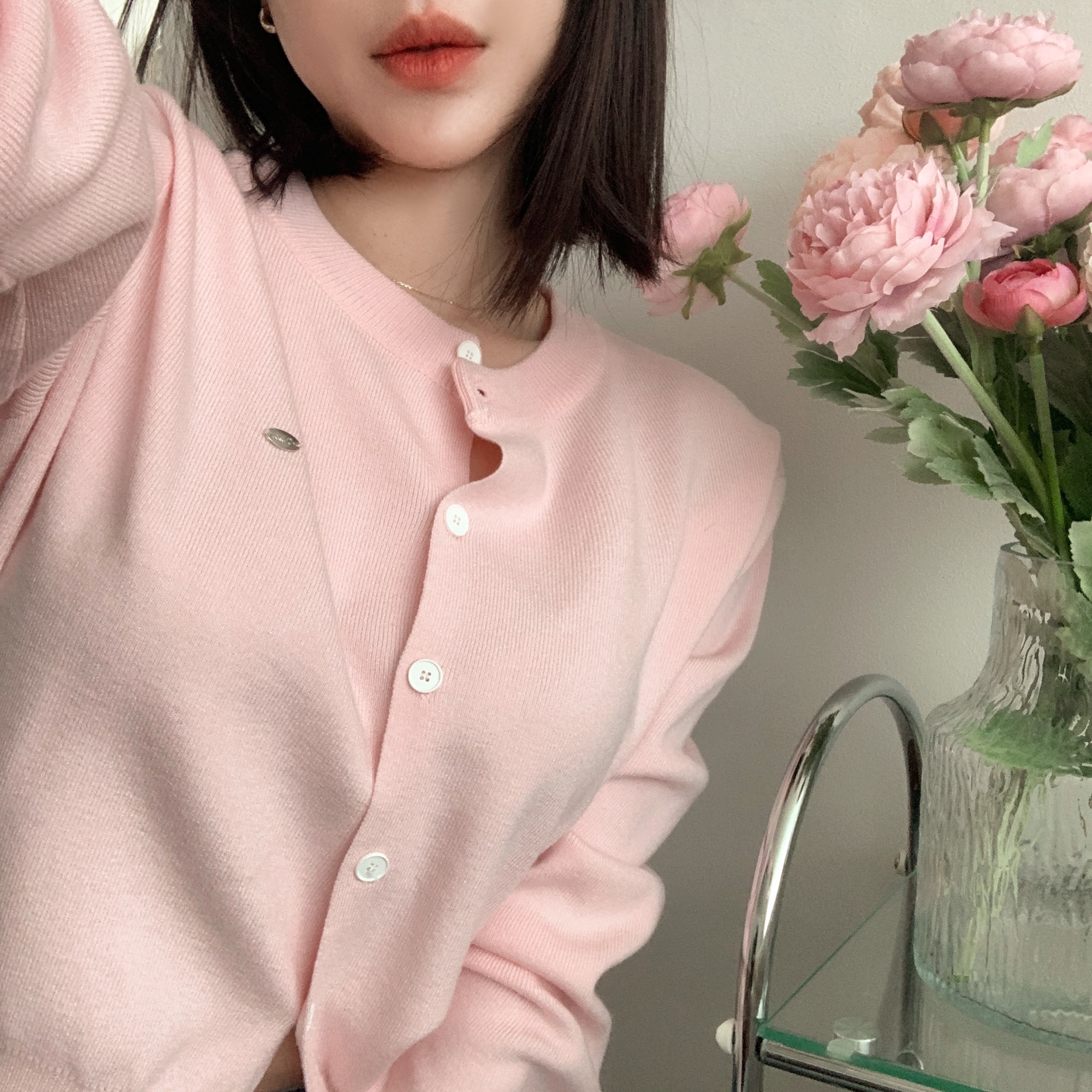 [원단굿/6컬러]포유 실버로고 라운드넥 가디건 상세 이미지 19