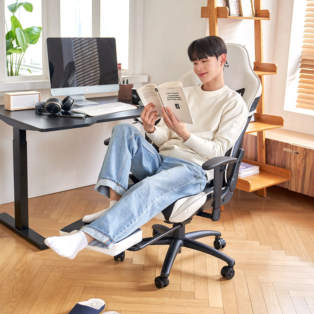 에이픽스 의자 발받침 활용