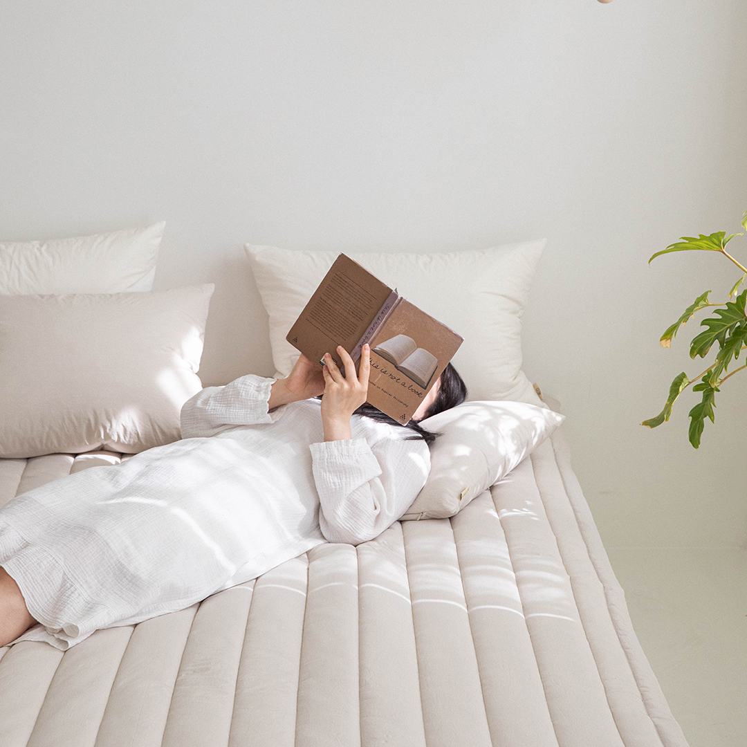 최상의 쾌적함 100수 순면 알러지프리 두툼한 누빔패드(건조기 가능, 뒷면 밴딩)