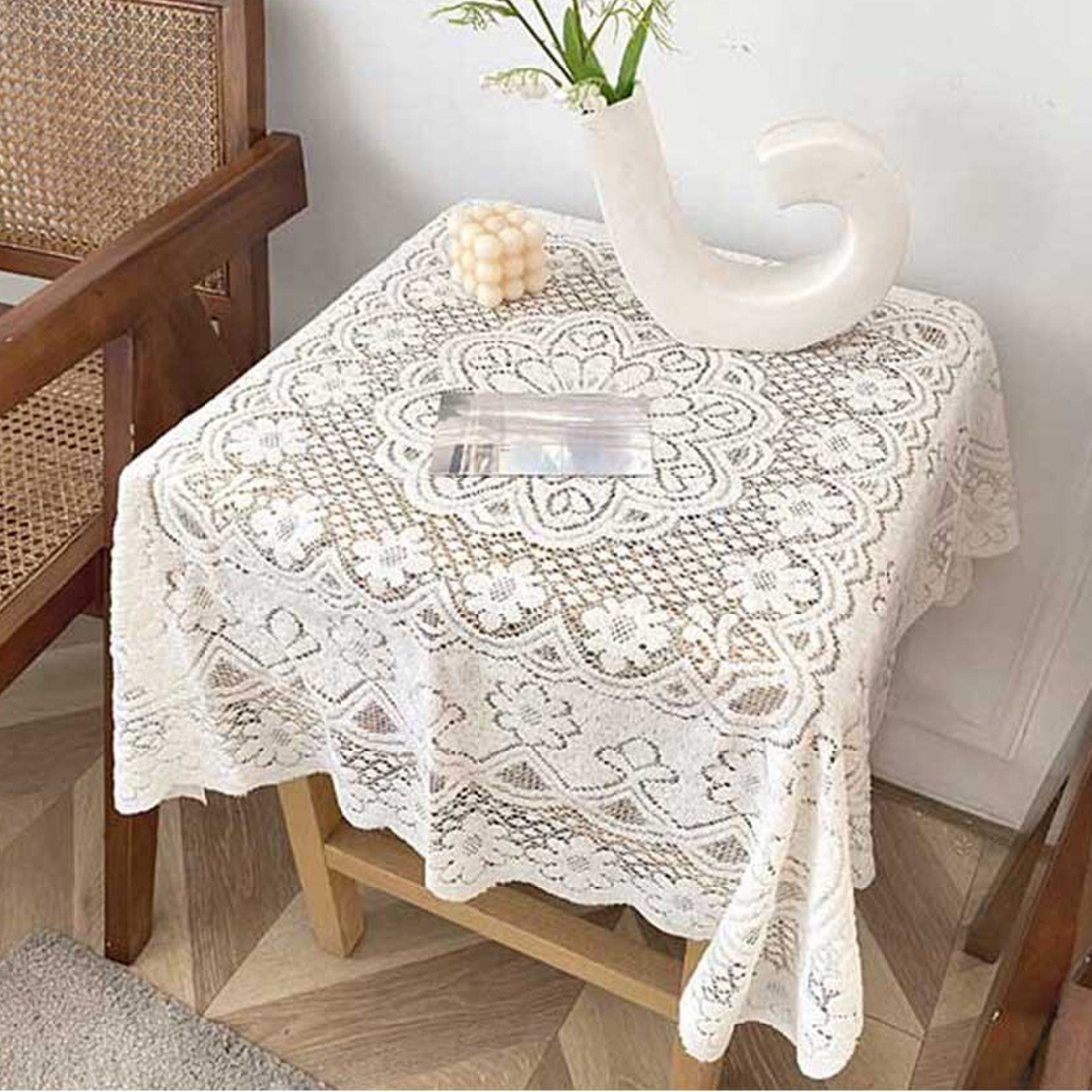 레이스 테이블보 원형 식탁보 정사각 협탁커버 플라워 티 테이블 덮개 140x140