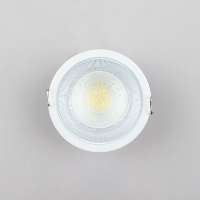 더쎈 LED 다운라이트 에코 델라 7.5cm(3인치) COB 8W 플리커프리 매립등 - 상세 이미지 2