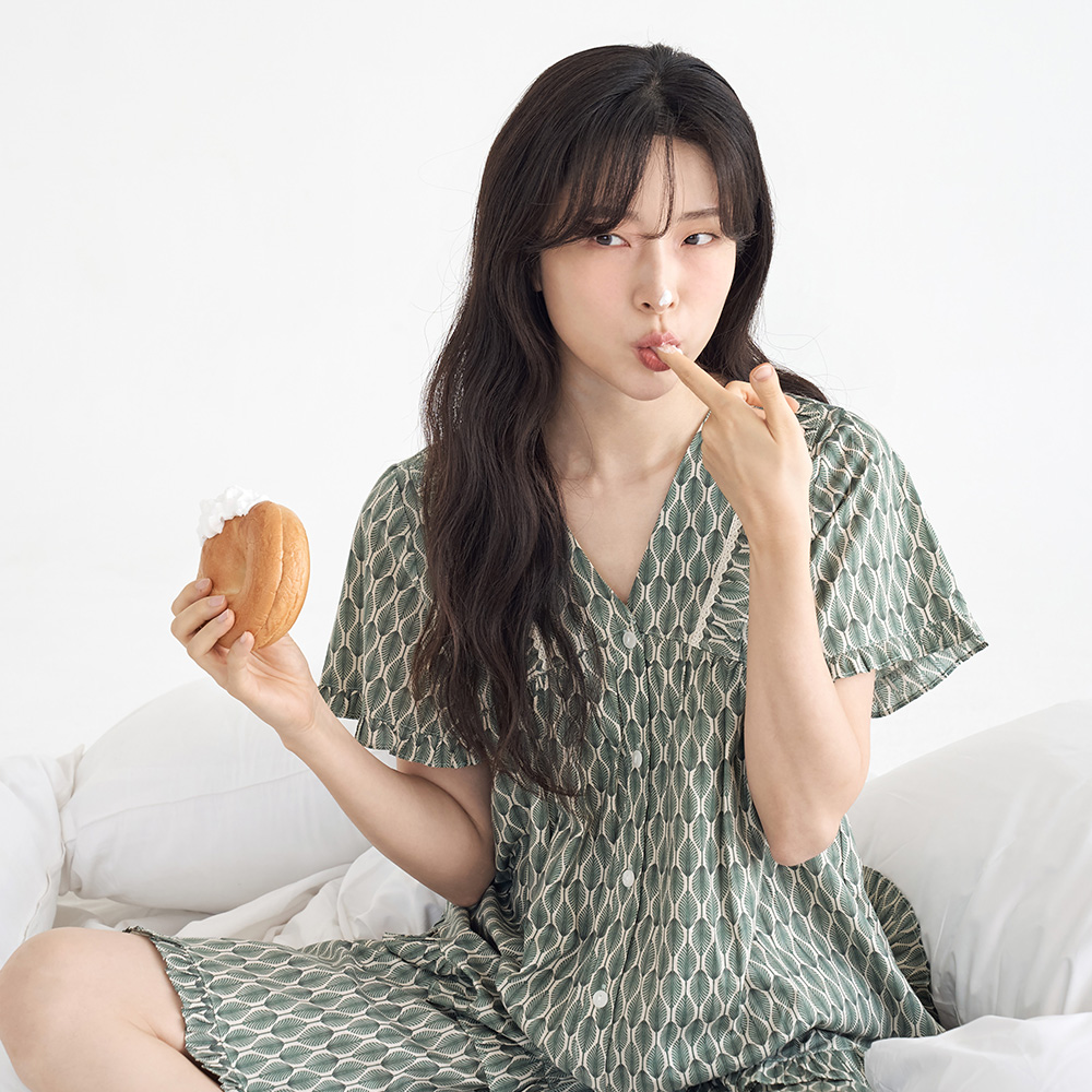 오리엔탈 V넥 순면 여성 반팔 빅사이즈 잠옷 세트 - 상세 이미지 3