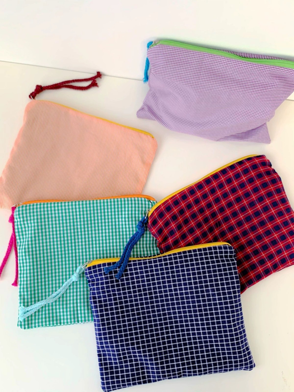 [프로덕트피알] 여행용 체크 파우치 조리개  다용도 수납 5색상 화장품 다용도 정리 TRAVELER pouch bag - 상세 이미지 2
