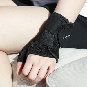 혁선생 의료용 손목보호대 엄지 반깁스 Wrist H-04 운동러 솔직 후기 | 실사용 리뷰 - 상품 이미지 4