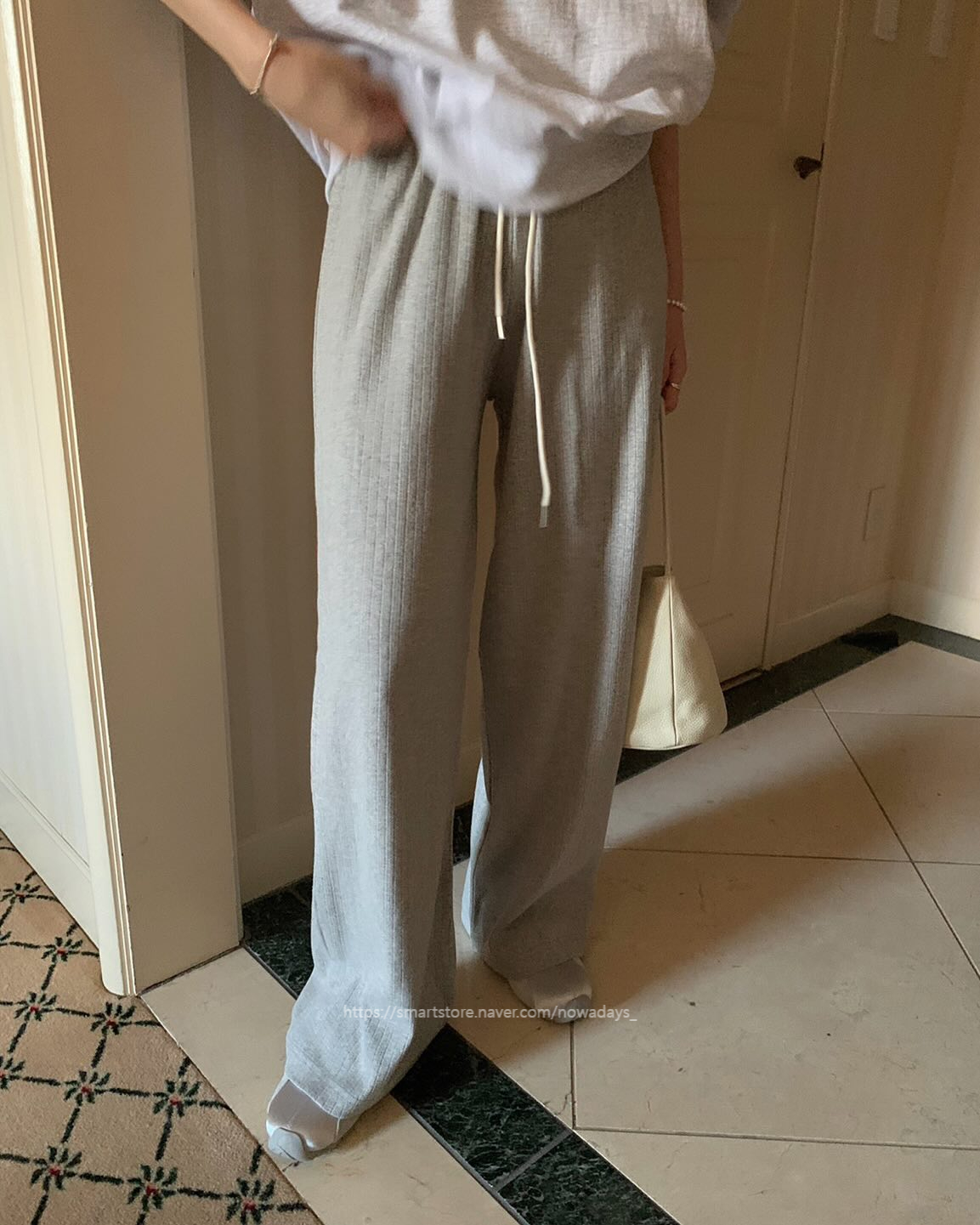 pyt 프리티영띵 펀칭 밴딩 팬츠 밴딩 일자 데일리 바지 (2col) 상세 이미지 20