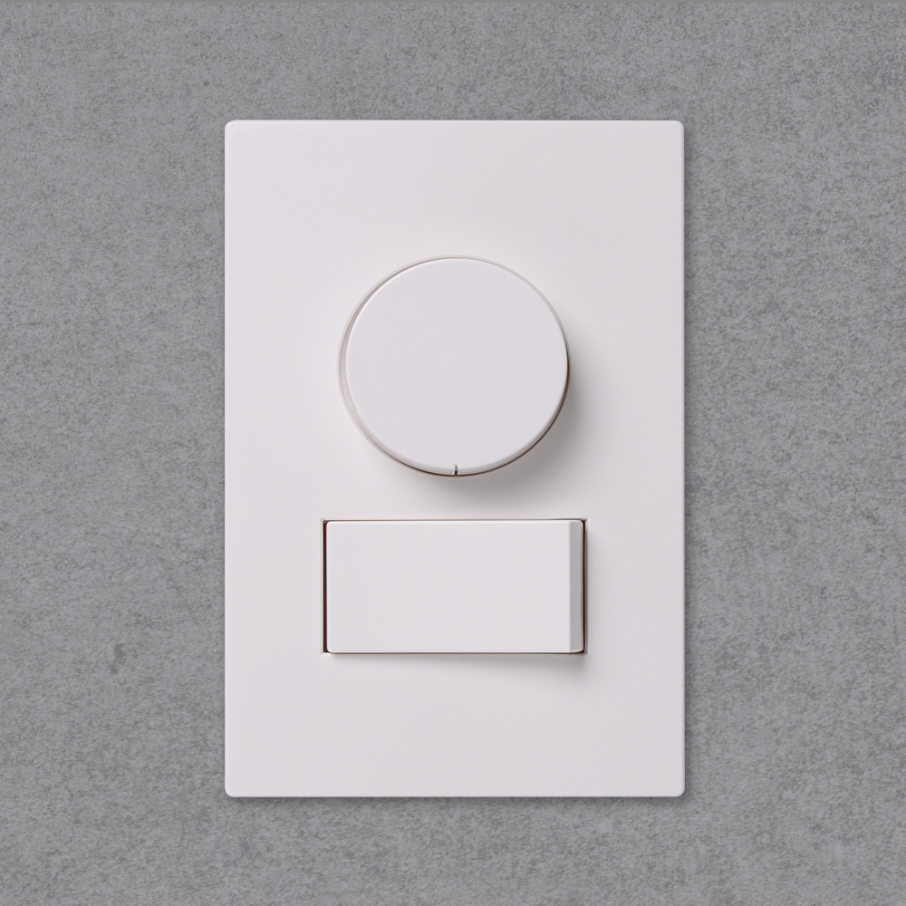 신성계전X아이즈 크라운조광기 LED 디밍 디머스위치 밝기조절 신형 일반형 500W 국산