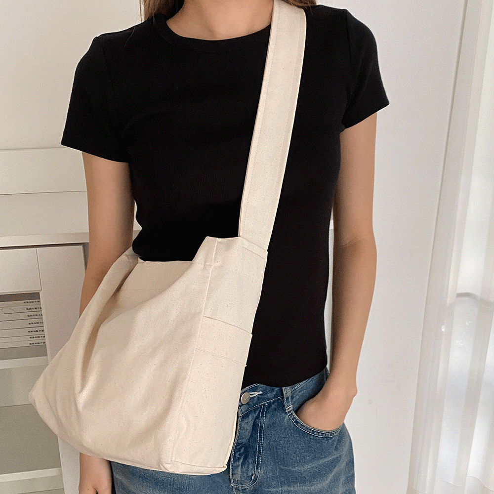 무지 크로스에코백 포켓 숄더백 마카롱미디움에코백 블랙 - 상세 이미지 4