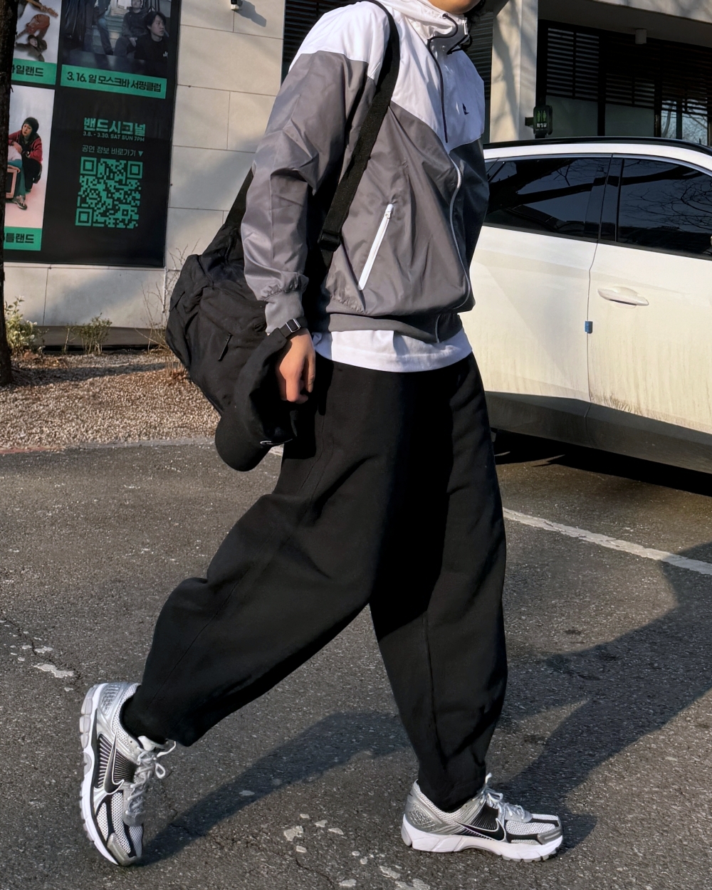 무지 남자 반팔티 세미 오버핏 수피마 기본 반팔 티셔츠 흰티 면티 - 상세 이미지 4