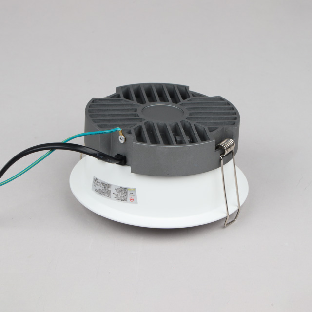 더쎈 LED 다운라이트 에코 델라 12.2cm(5인치) COB 20W 플리커프리 매립등 - 상세 이미지 3