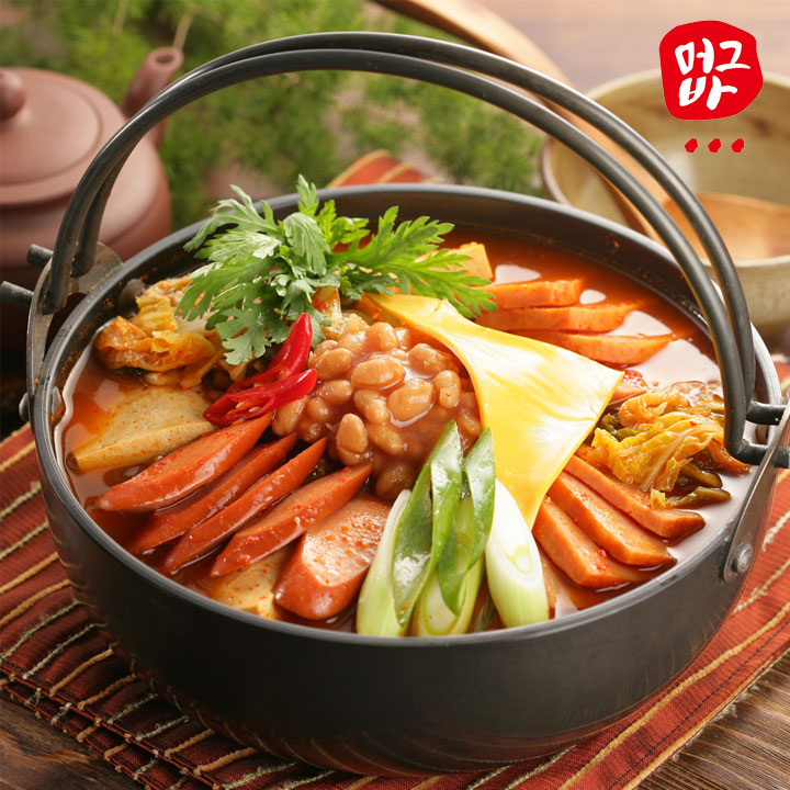 얼큰 부대찌개 캠핑음식 밀키트 간편 부대전골, 500g, 1개 - 상품 이미지