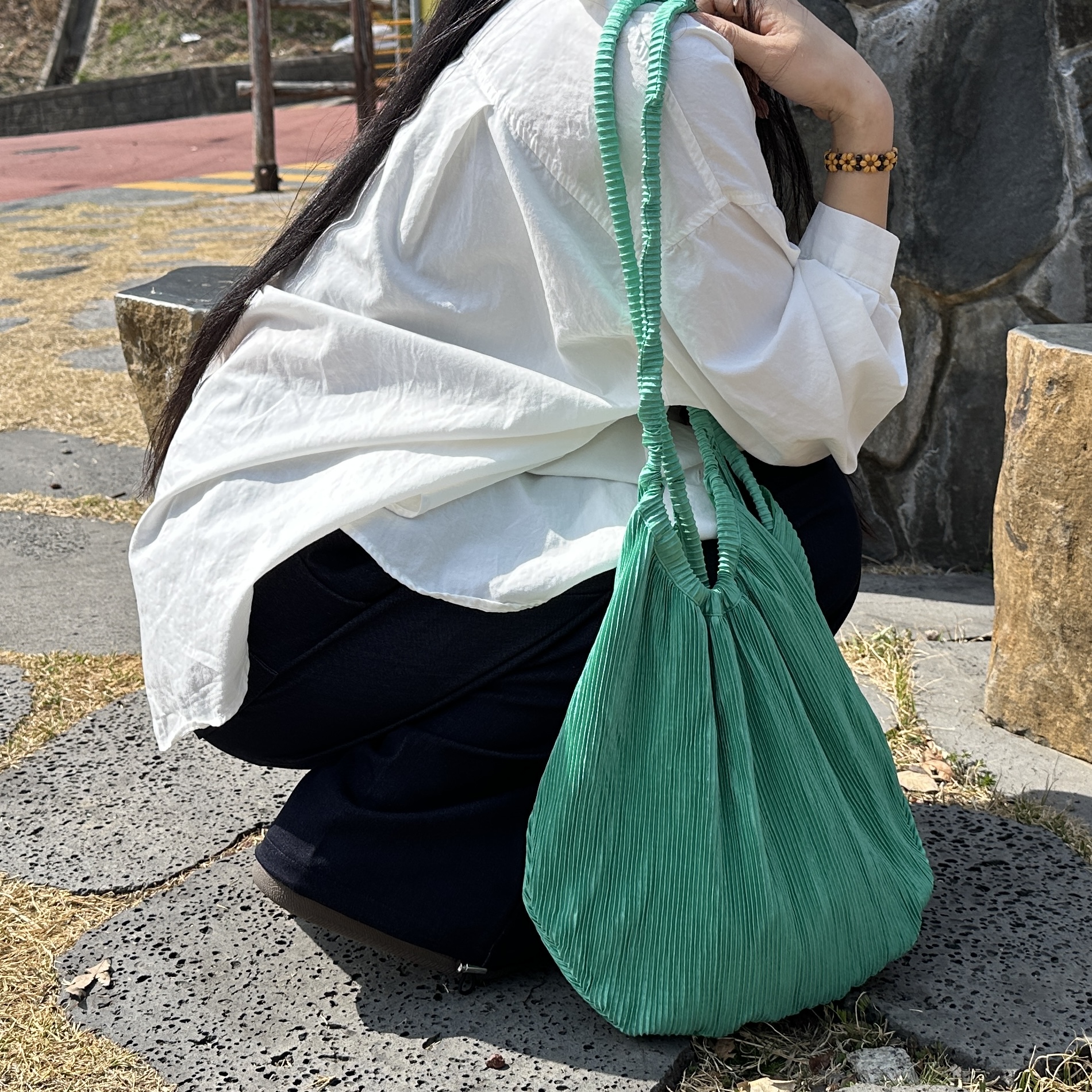 텐바이미 데일리 플리츠가방 보부상 네트 숄더백 - 상세 이미지 3