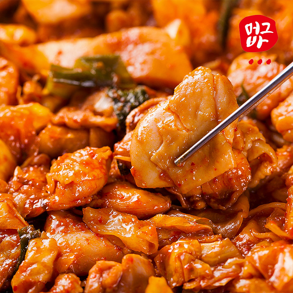 춘천 닭갈비 650g x 2팩 매콤 부드러운 닭정육 캠핑음식 밀키트 - 상품 이미지