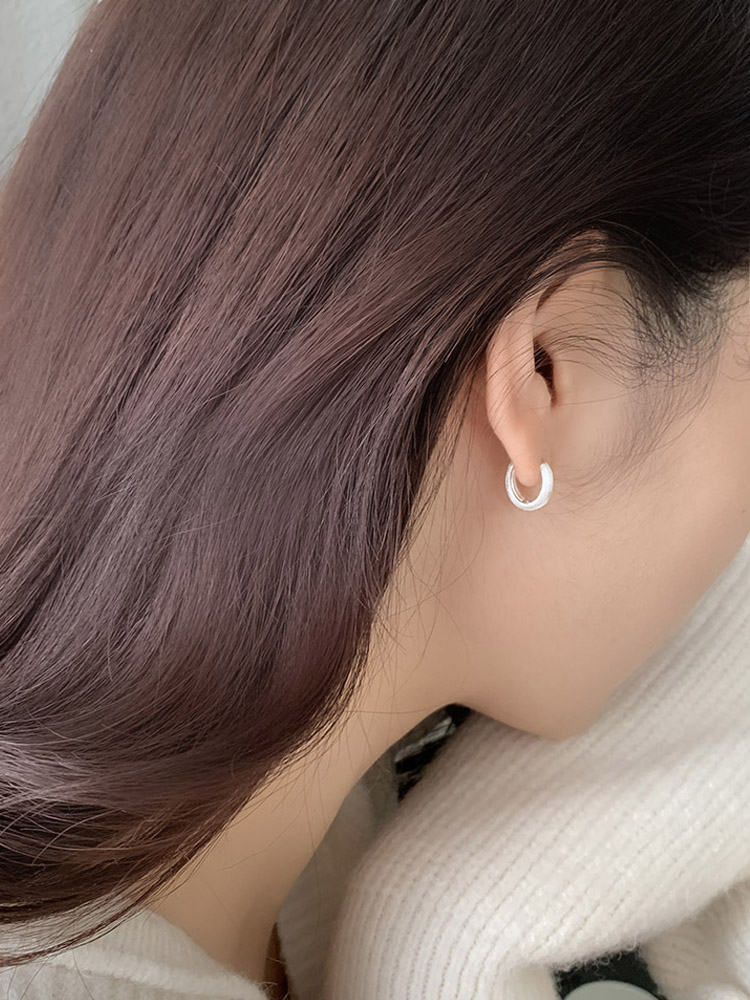 [무배] 셀프러브 브러쉬 오벌 원터치 링귀걸이 - 925실버 무광 매트 샌드 타원 은귀걸이 - 상세 이미지 3