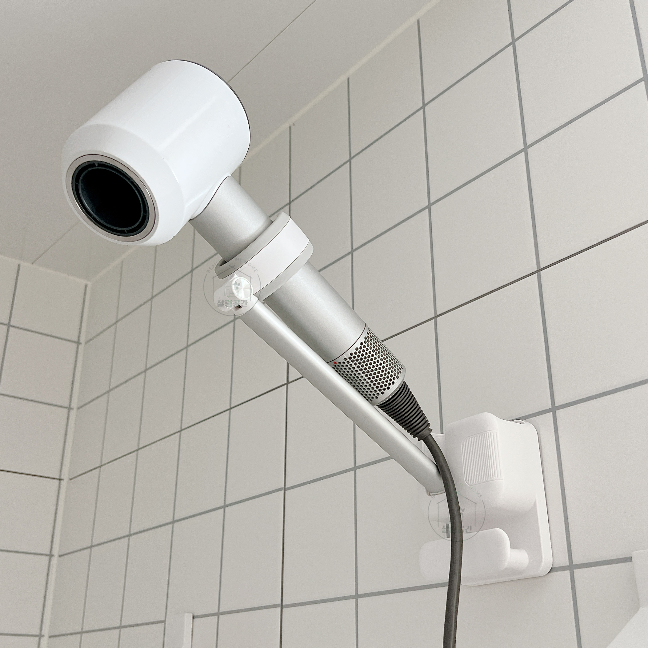 드라이기 거치대 고정 정리 핸즈프리 각도조절 헤어