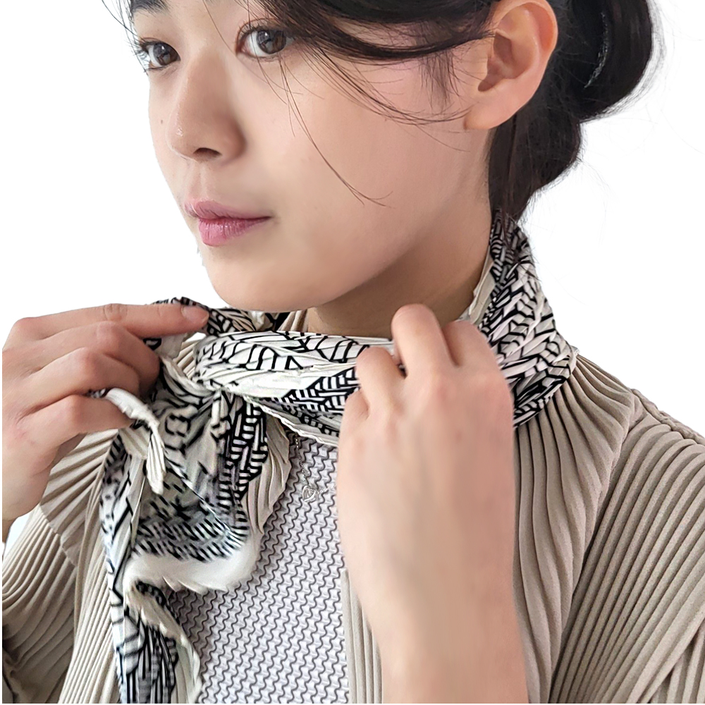 VSF40 플리츠 단아한 모노톤 실키한 정장 쁘띠 스카프