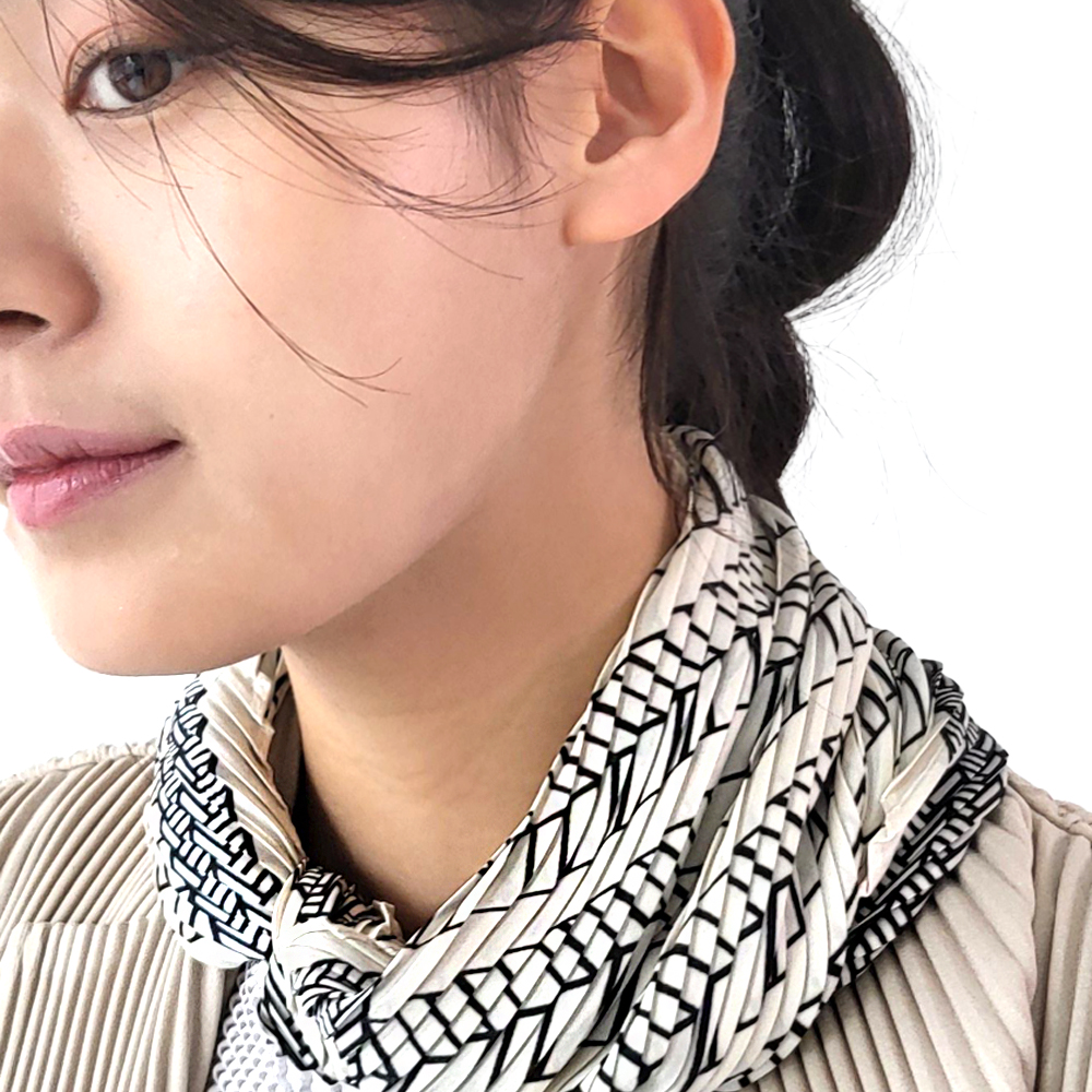 VSF40 플리츠 단아한 모노톤 실키한 정장 쁘띠 스카프