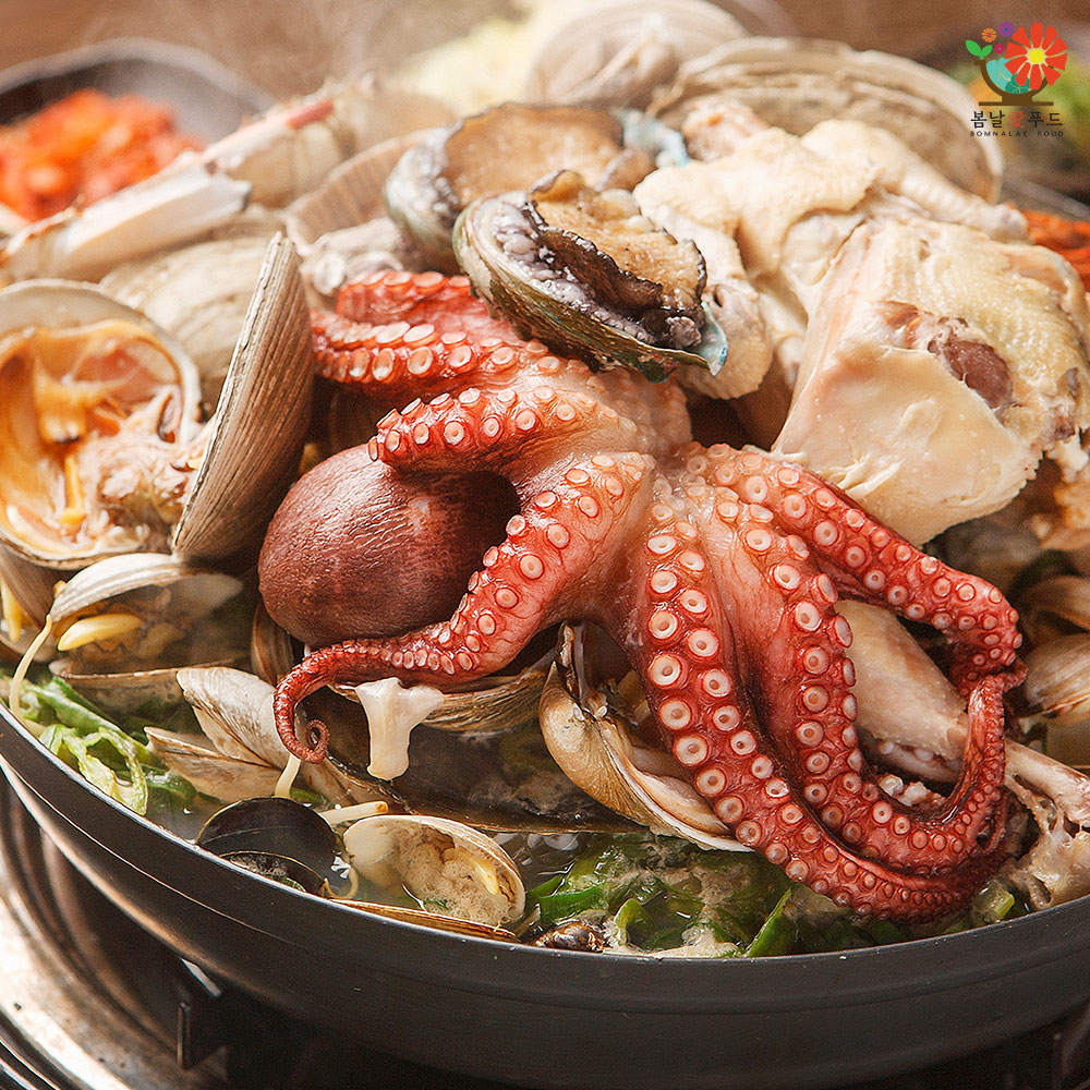 봄날애 해신탕 초복 삼계탕 문어 새우 전복 해산물 푸짐한 보양식 시원한