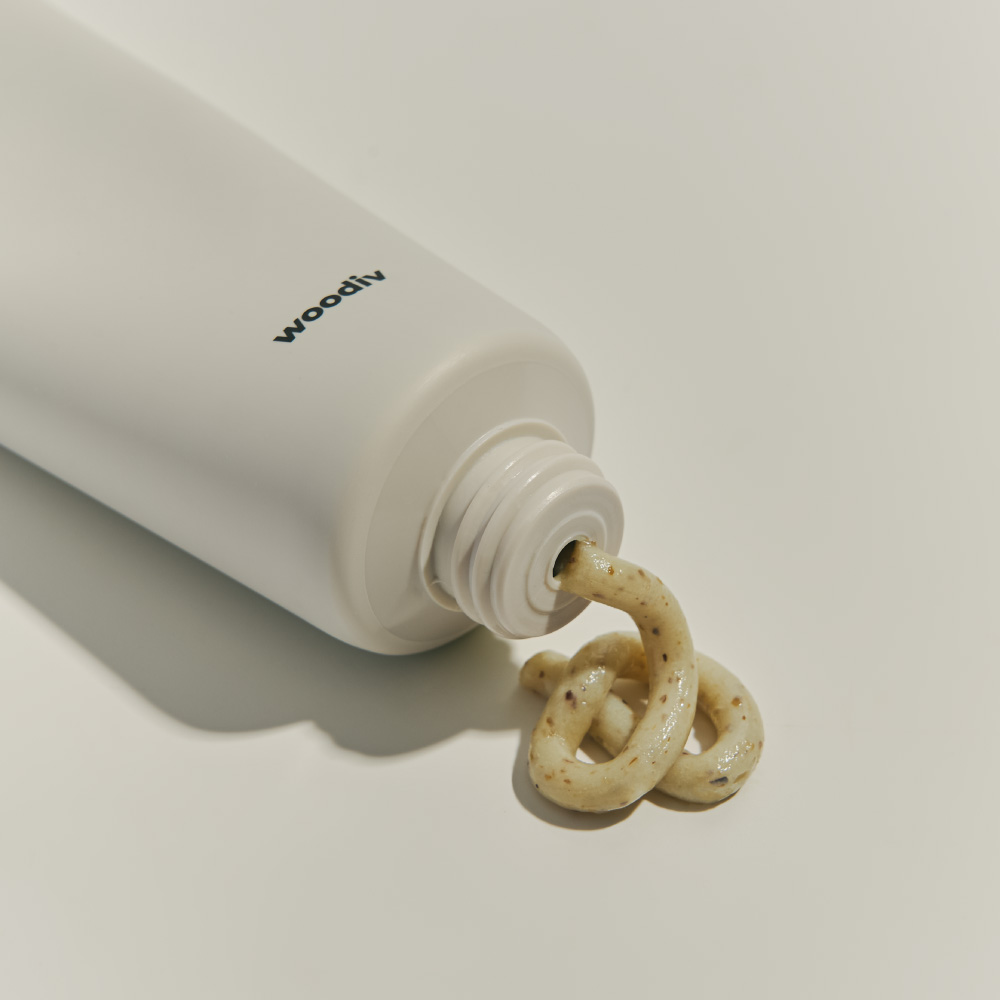 우디브 약산성 저자극 천연 스크럽 클렌징폼 / 얼굴각질 모공청소 피부결 150ml, 1개 이미지 2