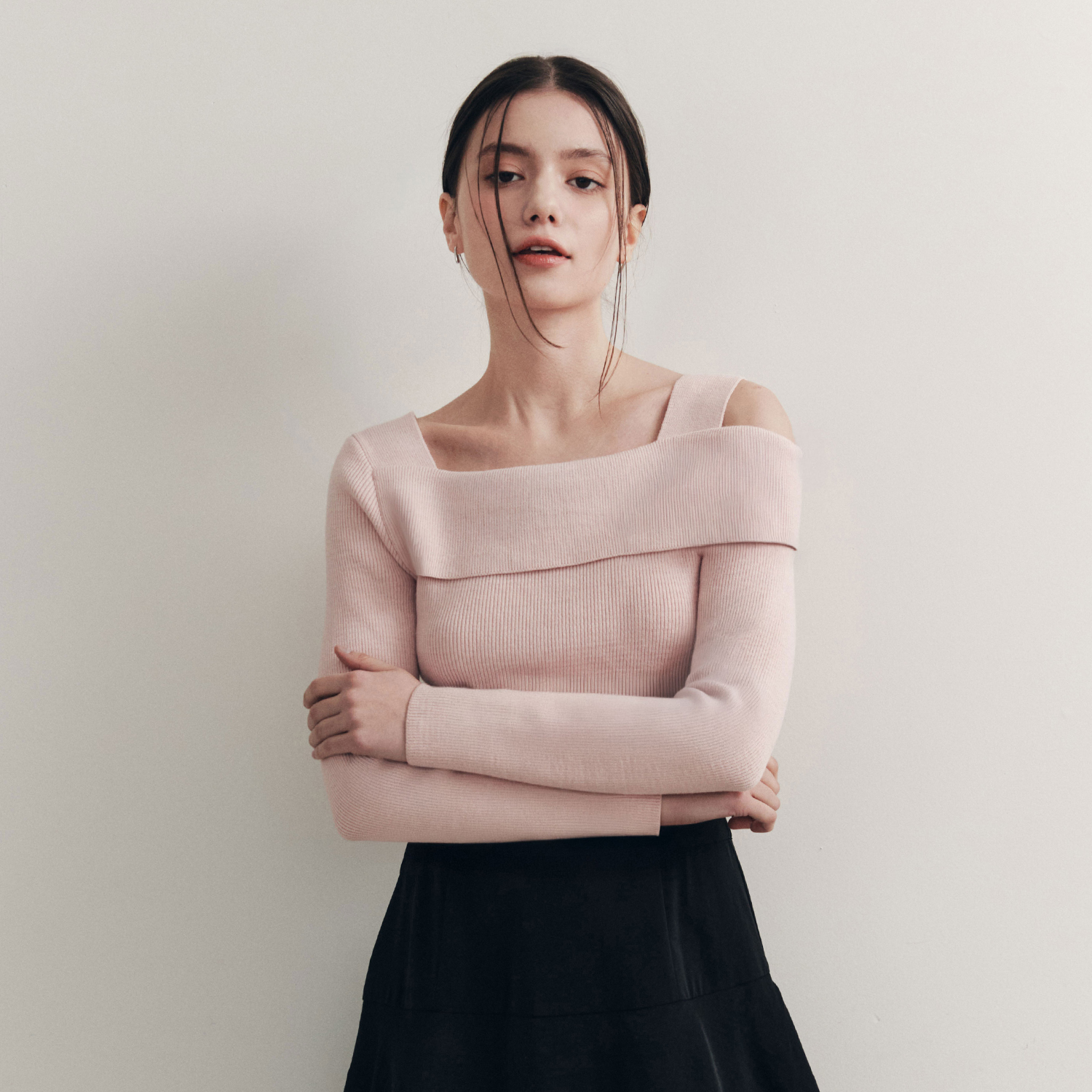 [제로스트릿][5컬러] 솔리드 언발란스 오프숄더 스웨터 SOLID UNBALANCE OFF SHOULDER SWEATER