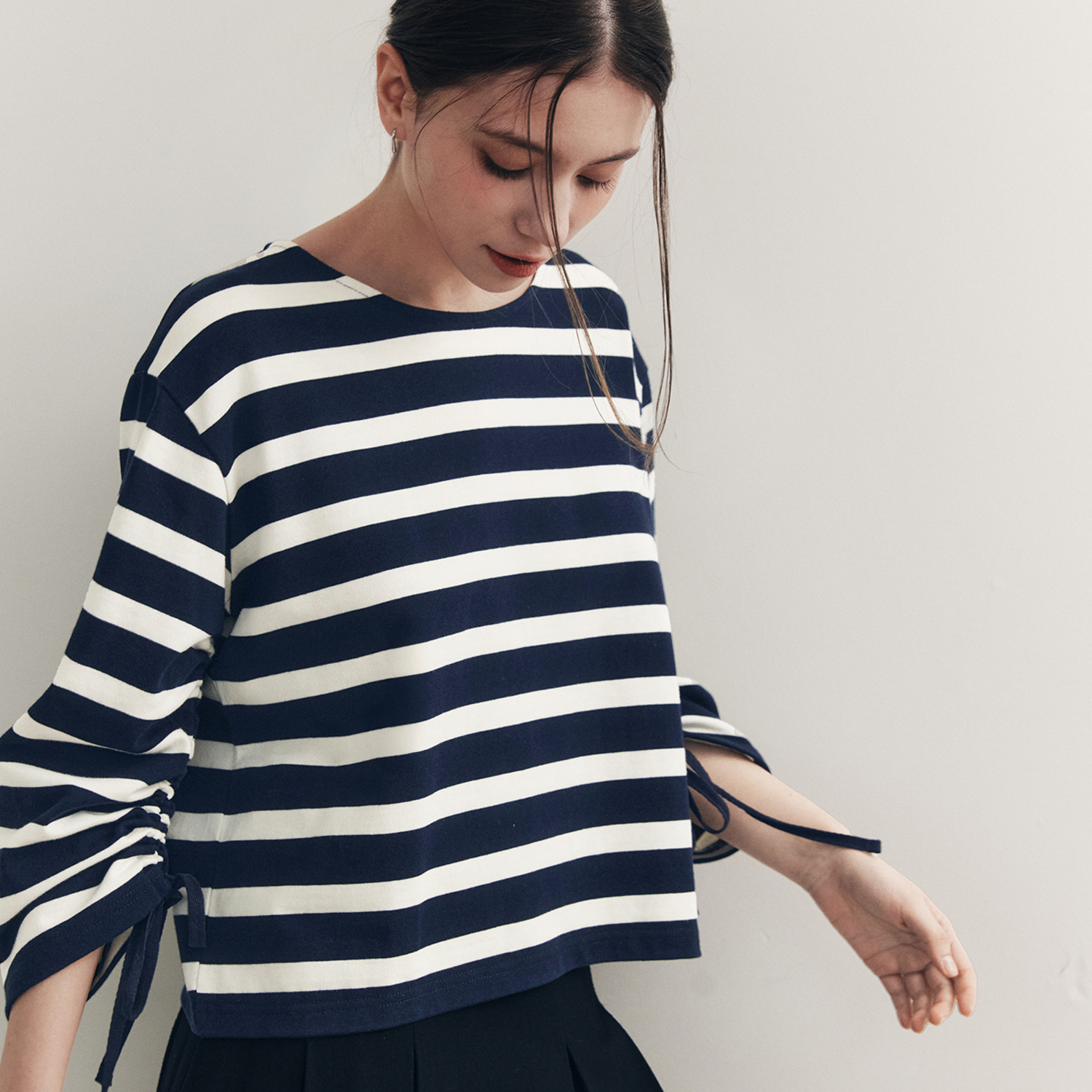 [N배송][제로스트릿]스트라이프 리본 티셔츠 STRIPE RIBBON T-SHIRT / STRIPE NAVY 이미지 2