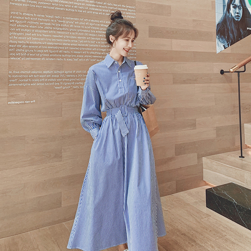 멋퀸 블루스트라이프 루즈핏 빅사이즈녀가능 코튼셔츠 벨트 A라인원피스 - 메인 이미지