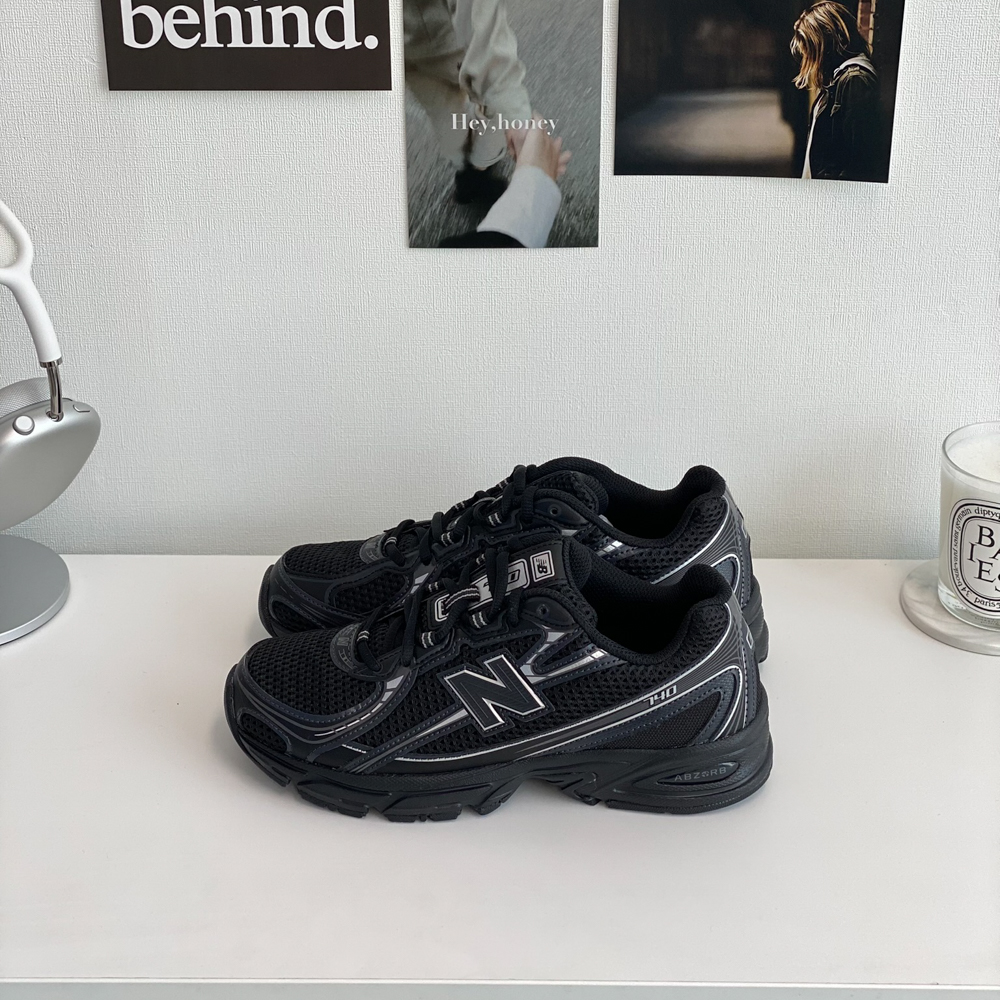 뉴발란스 740 빅키즈 블랙 실버 메탈릭