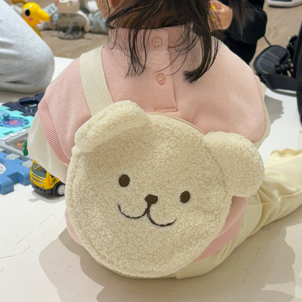 쉐베베 유아 키즈 크로스백 슬링백 뽀글이 곰 얼굴 털 애착 가방 쉐고미 - 상세 이미지 3