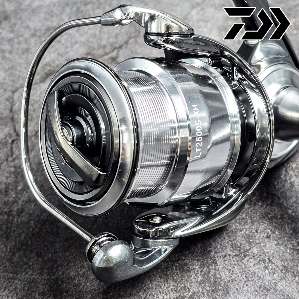 다이와 22 이그지스트 LT  배스 전갱이 볼락 라이트게임 에깅릴 2500S-XH