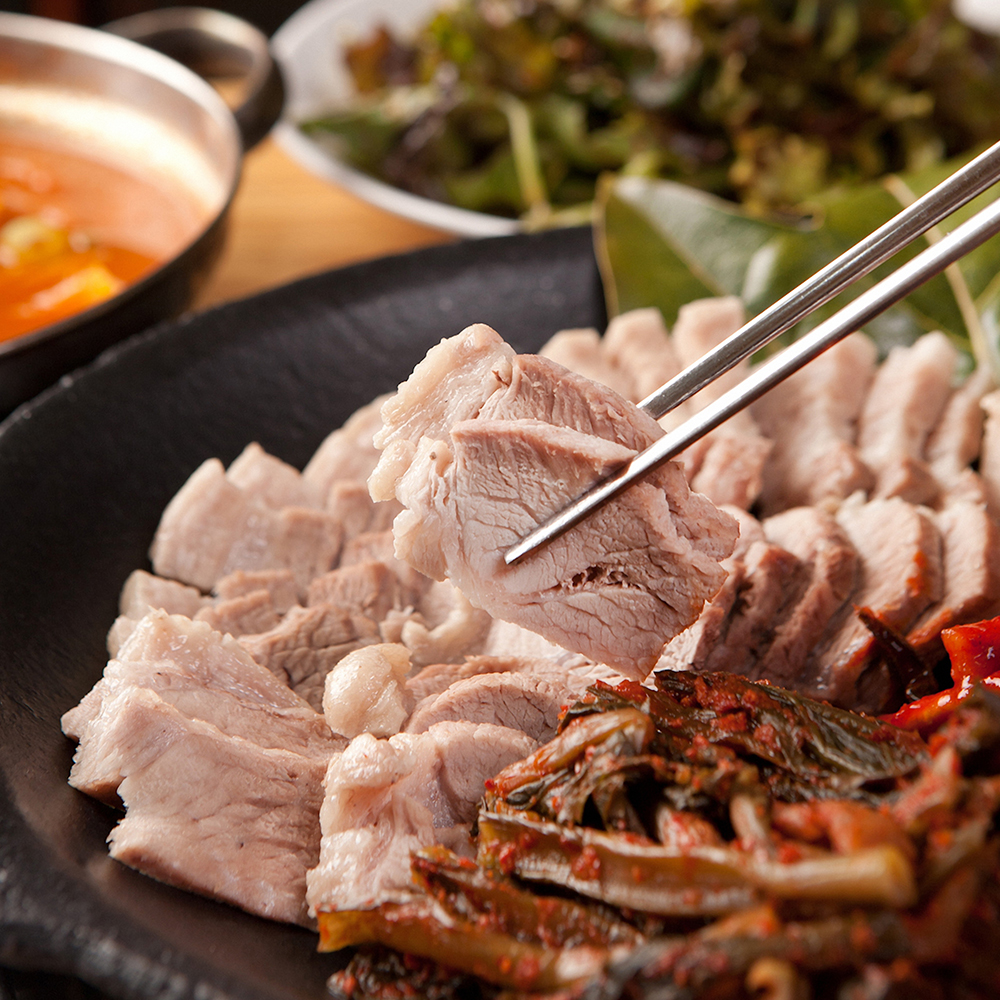 한돈 통 사태 보쌈 수육 장조림 찌개용 고기 냉장, 500g, 2개