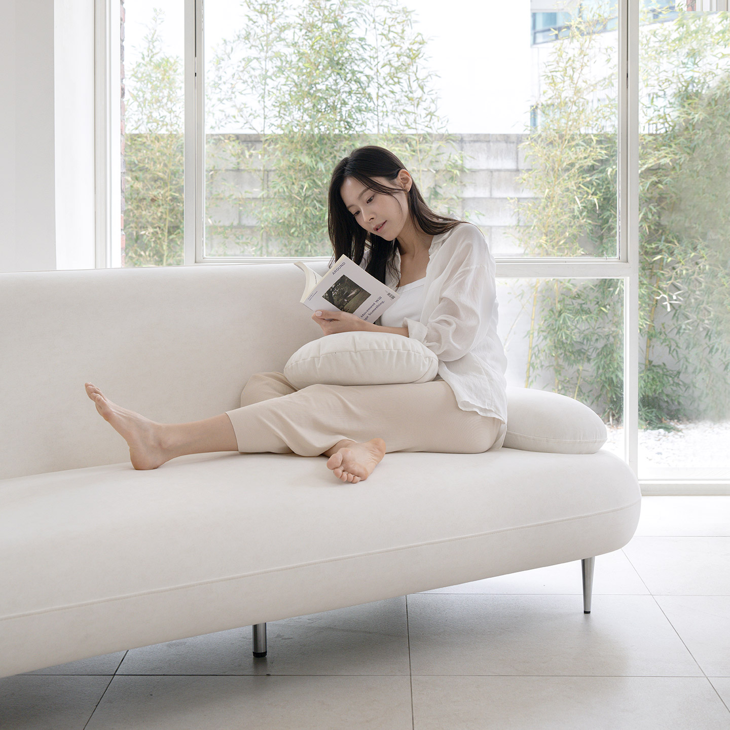 데일리리빙 까유 갤럭시 패브릭 소파 스툴미포함, 아이보리, 3인용