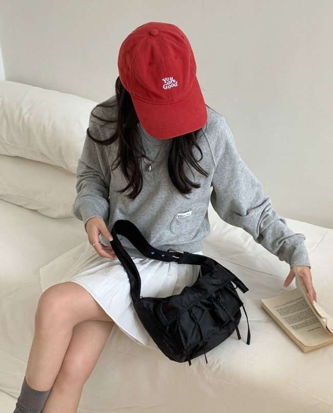 나일론 투포켓 리본 가벼운 숄더백 데일리 캐쥬얼 20대가방 - 상세 이미지 3