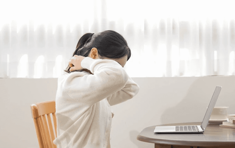 엠피케어 교습완 목 교정기 거북목 디스크 일자목 경추 교정 목견인기 1등급 의료기기 - 상세 이미지 2