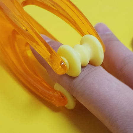 손마사지기 손가락 지압 저림 방지 핸드 롤링 핑거 마사지기