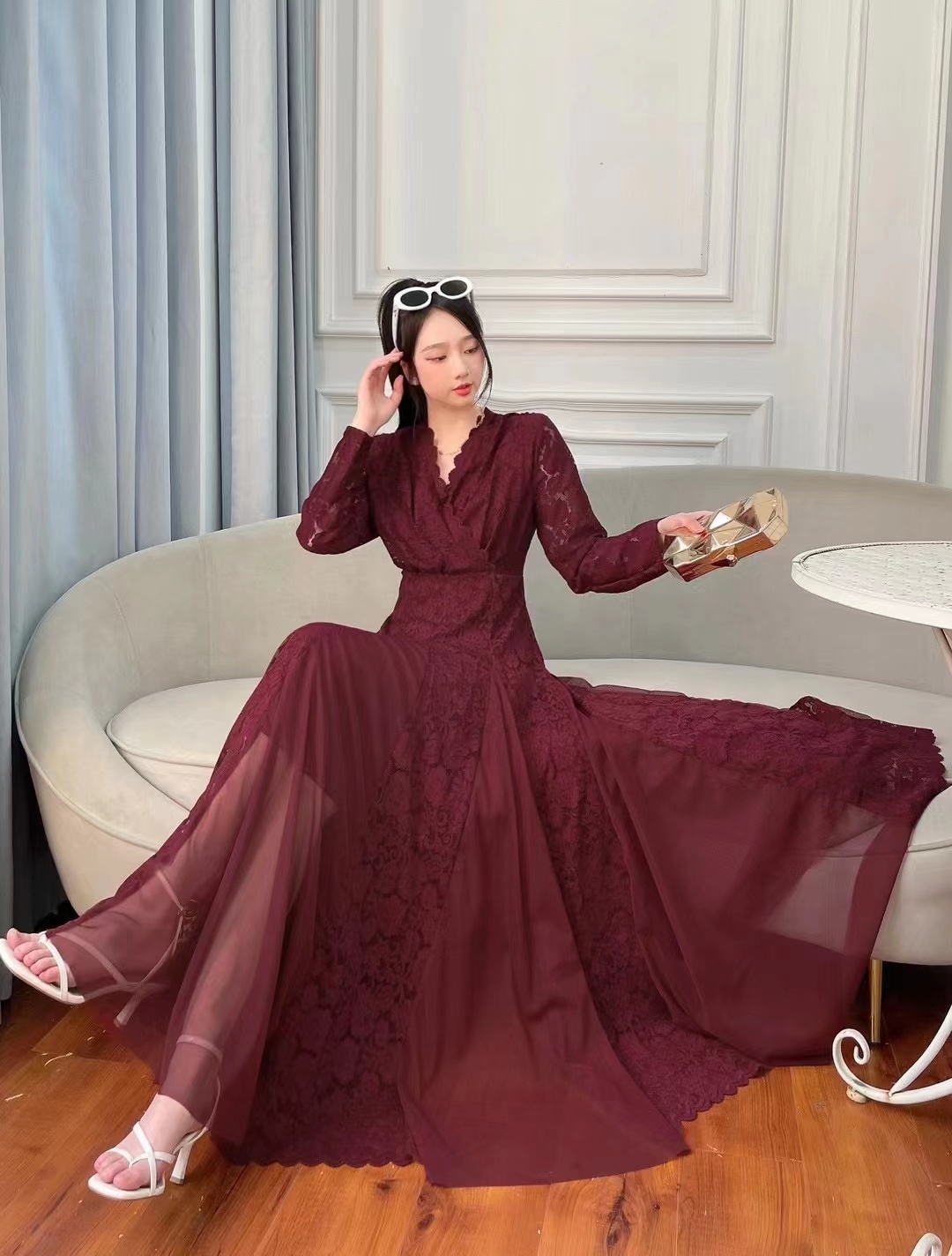 우아한 원피스 부드러운 스타일 브이넥 러플 편물 허리 라인 드레스 해변 휴가 롱 하객룩 - 상세 이미지 4