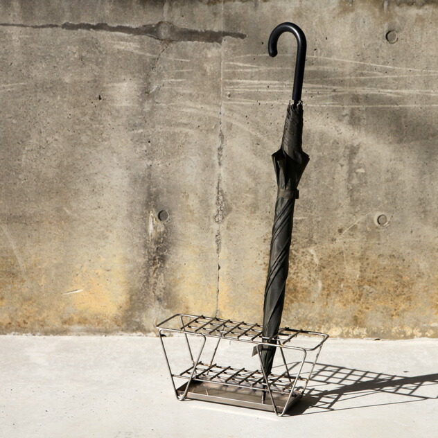 푸에브코 WIRE UMBRELLA STAND 와이어 스틸 철제 우산꽂이 정리