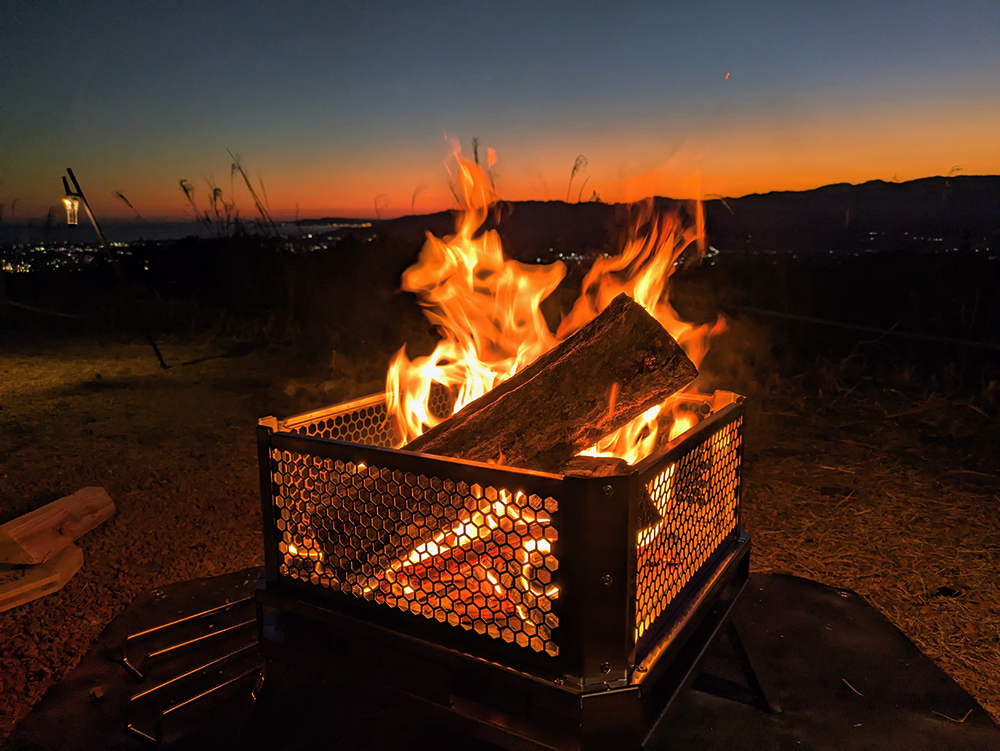 캠핑투게더 카시오페아 (L) 모닥불 캠핑 화로대 불멍 바비큐그릴 접이식 다용도 멀티 화로