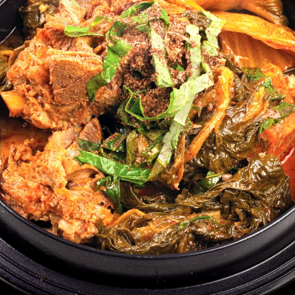 뼈다귀해장국 우거지 감자탕 밀키트 냉동 캠핑 개운한맛, 1kg, 3개 - 상세 이미지 2