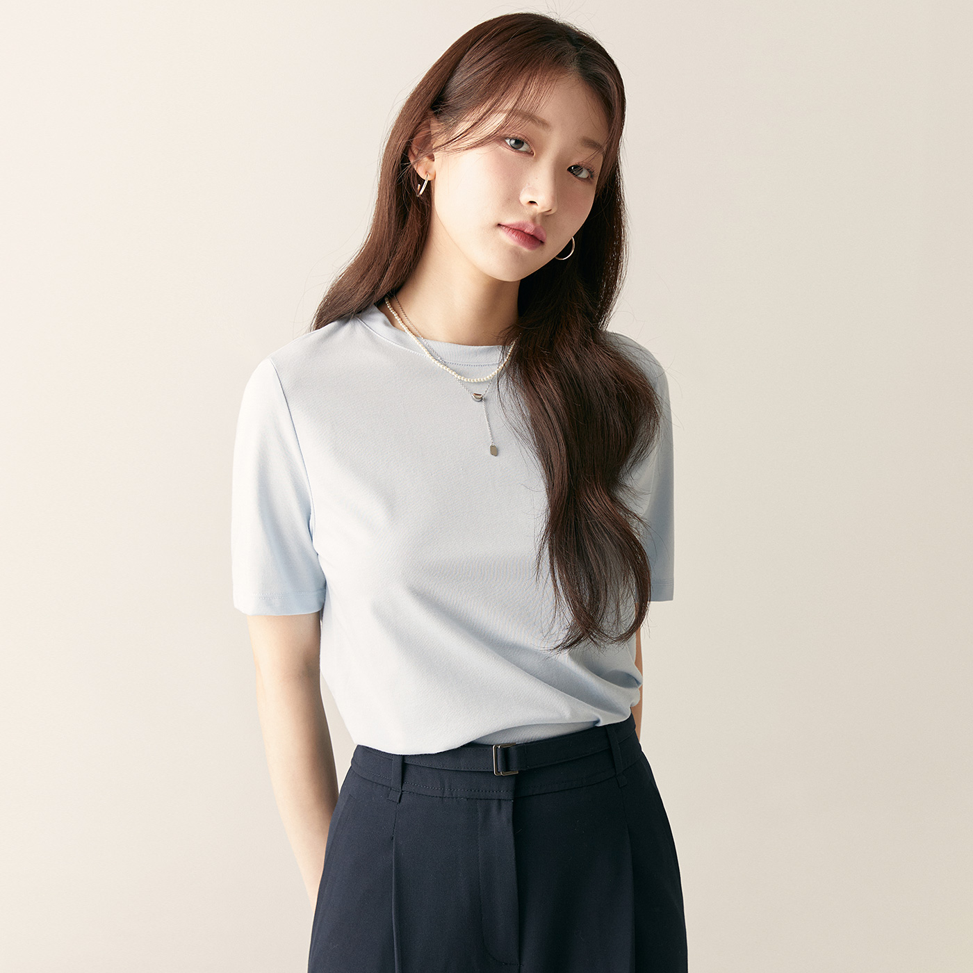 로엠 베이직 라운드넥 티셔츠 RMHWF23R01 - 상세 이미지 2