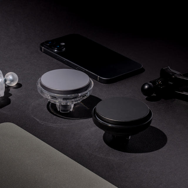 차량용 핸드폰 거치대, 안전하게 충전하셨나요?