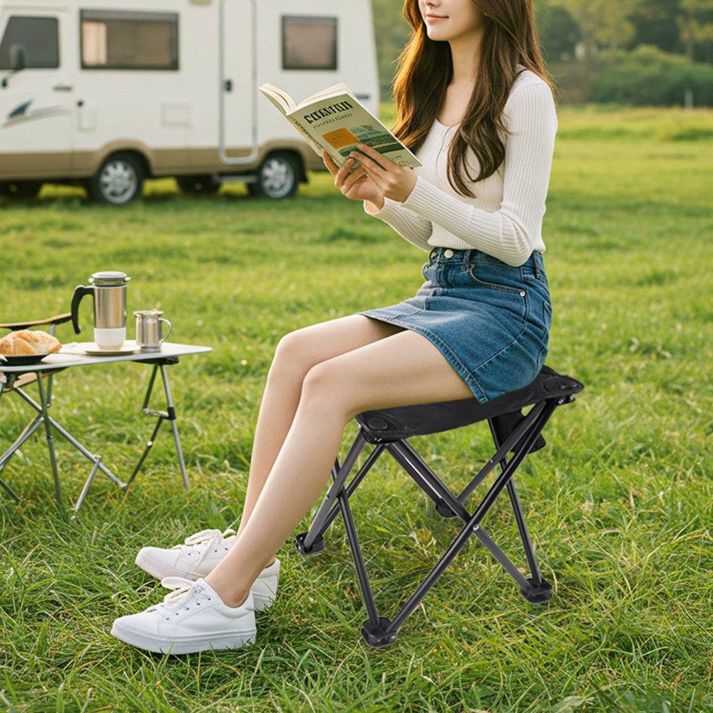 대한 미니 휴대용의자 경량 등산 접이식 캠핑 의자 블랙 - 메인 이미지