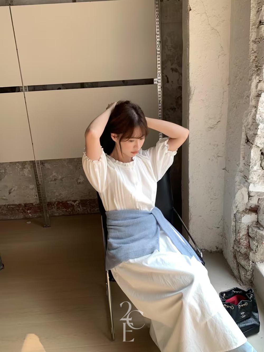 레이비 핀턱 플레어 롱원피스 (1color) 봄 레이어드 반팔 화이트 퍼프 휴양지 바캉스 - 상세 이미지 4